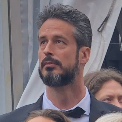 Profile Picture of Eric Laroche (@erictherock) on Twitter