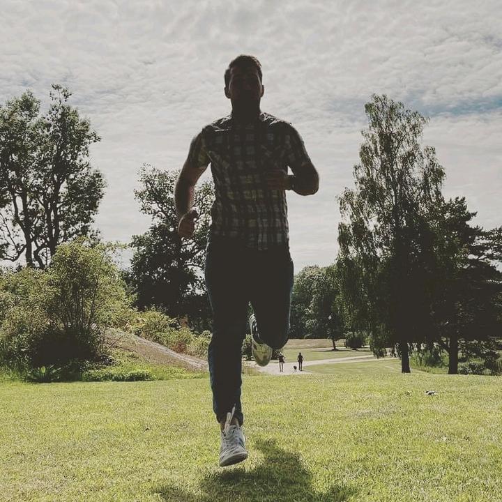 Profile Picture of David Amoni (@davidamoni) on Tiktok