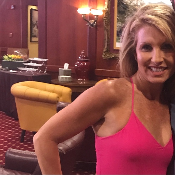 Profile Picture of Kara Panebianco (@karapanebianco) on Poshmark