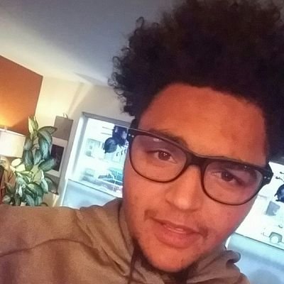 Profile Picture of H3ADACH3s_SM (@H3ADACH3S) on Twitter