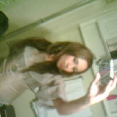 Profile Picture of Janet Hurtado (@janet626) on Twitter