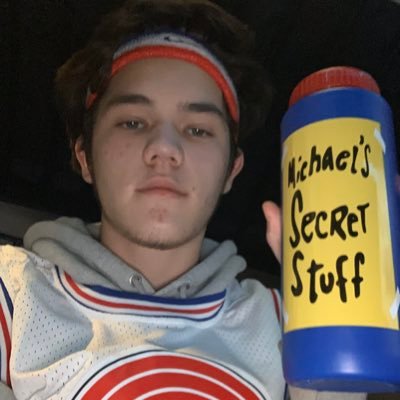 Profile Picture of Michael Poulton (@Mpoulton6) on Twitter