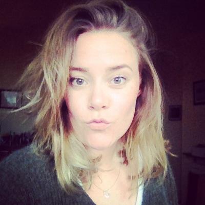 Profile Picture of Kara Hook (@karalouhook) on Twitter