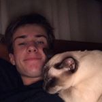 Profile Picture of Ian Schroeder (@ian.schroeder_) on Instagram