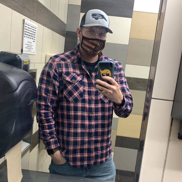 Profile Picture of Kyle Freeze (@k_freeze90) on Poshmark