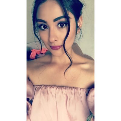 Profile Photo of Leslie Ibarra (@les_daniella) on Twitter