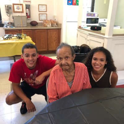 Profile Picture of Josh  ✊ (@Joshua_graves25) on Twitter