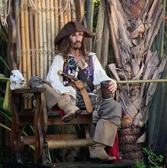 Profile Picture of Christopher Bishop (@kpn3nc) on Poshmark