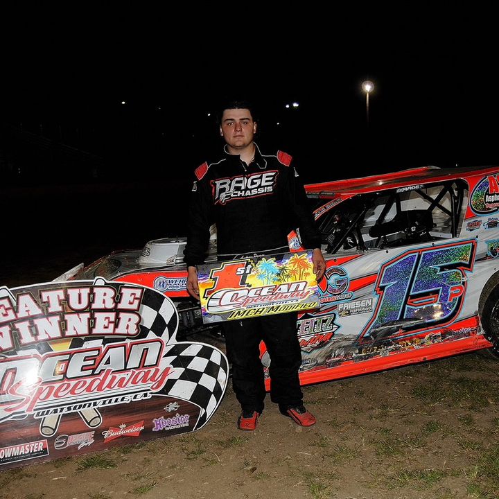 Profile Picture of Andrew Pearce (@andrewpearce15) on Tiktok