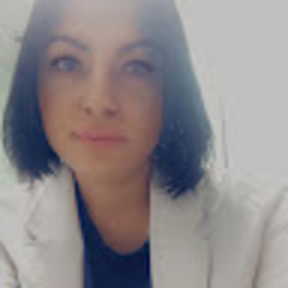 Profile Picture of Sheyda Isazadeh (@si503) on Poshmark