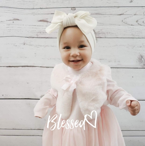 Profile Picture of Becky Hussing (@beckerz69) on Poshmark