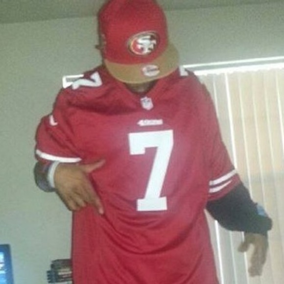 Profile Picture of Jerrell Thomas (@rellyrelbaybis) on Poshmark