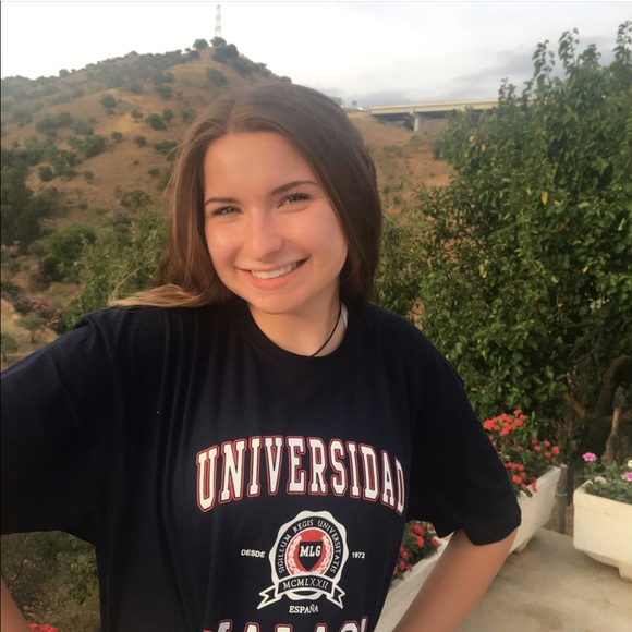 Profile Picture of Emily Shader (@emily0124_) on Poshmark