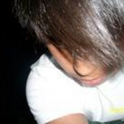 Profile Picture of Arnold Cantu (@wecryandthendie) on Twitter