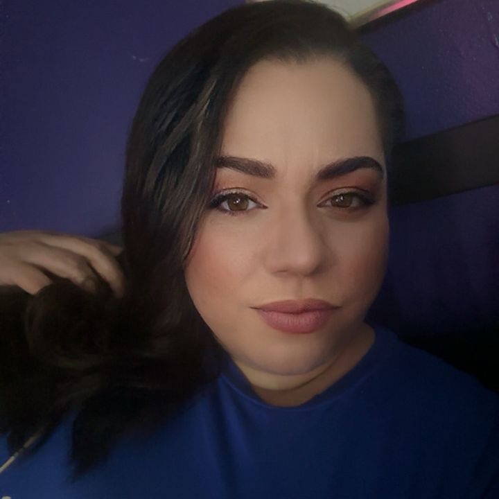 Profile Picture of Jesenia Colon (@@jeseniacolon7) on Tiktok