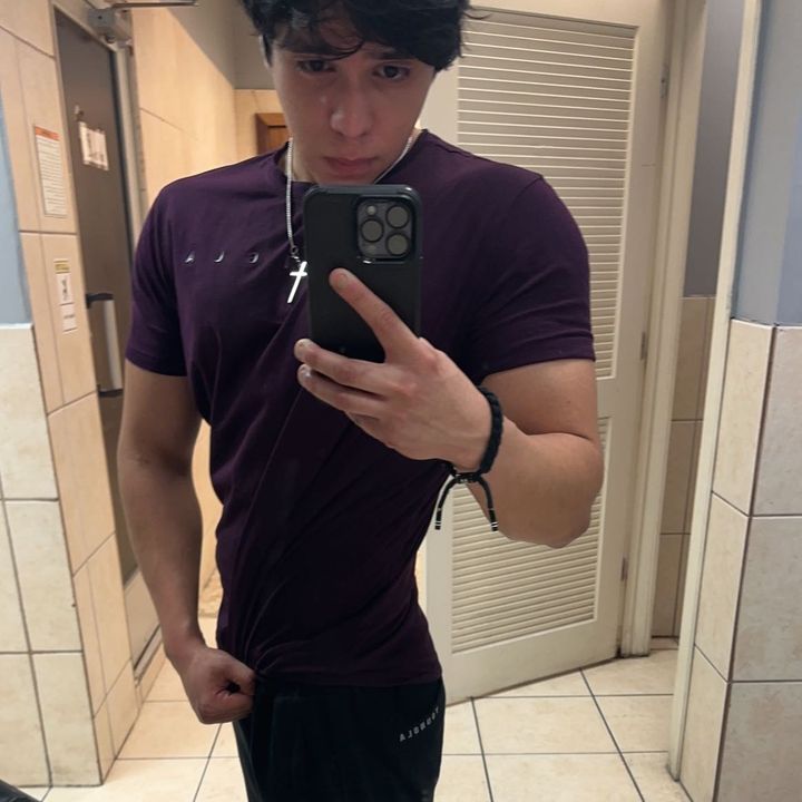 Profile Picture of AndrewG (@andrewgnzlz01) on Tiktok