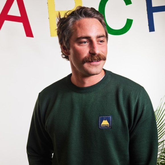 Profile Picture of Jordan Zachary (@ithrowclay) on Poshmark