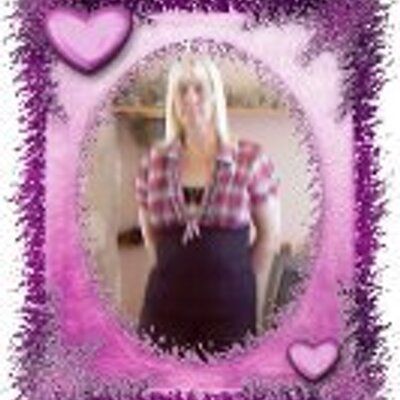 Profile Picture of KIM HOY  (HARRIS) (@kimhoy3) on Twitter