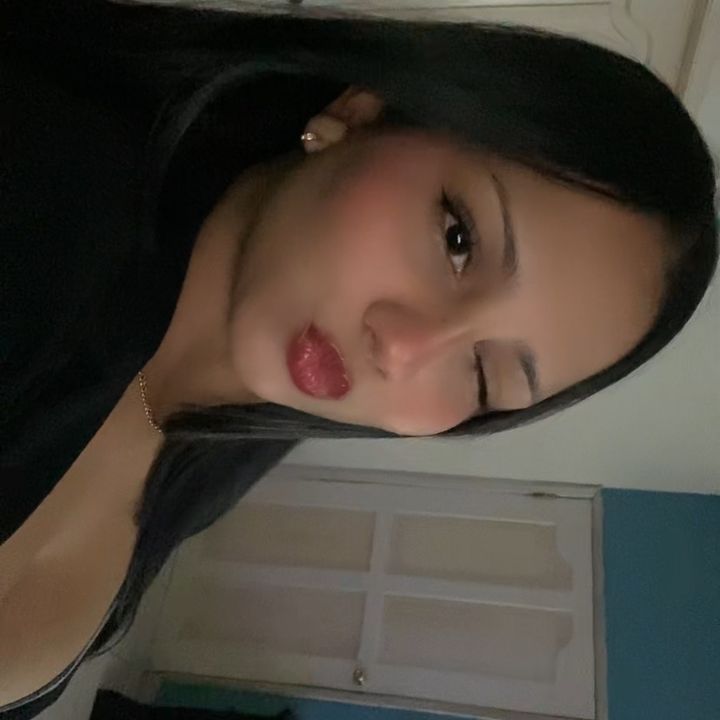 Profile Picture of Ada Panting (@adapanting) on Tiktok