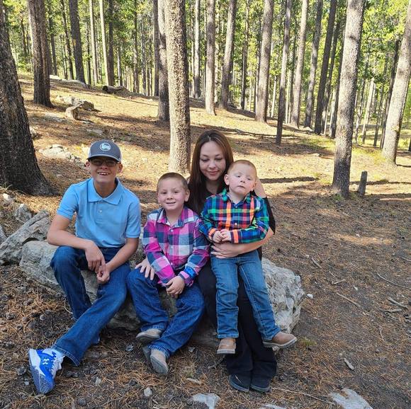 Profile Picture of Erica Arguello (@earguello71) on Poshmark