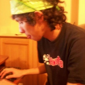 Profile Picture of Carlos Amórtegui (@viejxescuelx) on Myspace