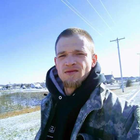 Profile Picture of Tony Rupe (@tzone46290) on Poshmark