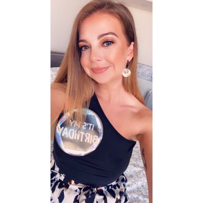 Profile Picture of Emily Phillips (@emilyphillips46) on Twitter