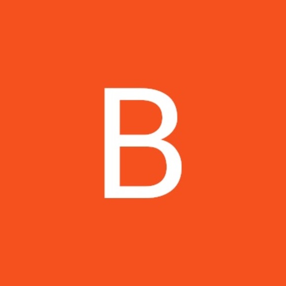Profile Picture of Bhelle viterbo Viterbo (@bhelle16viterbo) on Poshmark