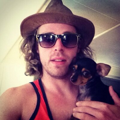Profile Picture of Patrick Carroll (@LesRacquetPC) on Twitter