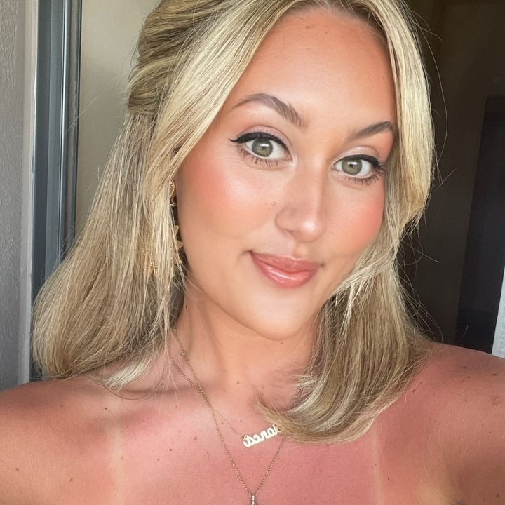 Profile Picture of biancaaprilsnowie (@biancaaprilsnowie) on Tiktok