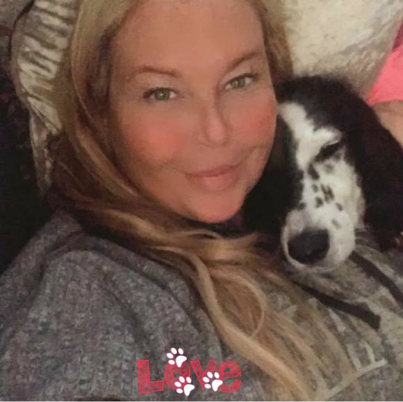 Profile Picture of Tami Brill (@tami2272) on Poshmark