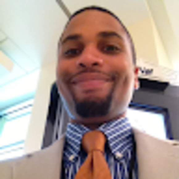 Profile Picture of Kenneth Oliver (@kvoiii) on Poshmark