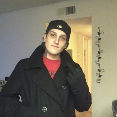 Profile Picture of Schuyler Griffin (@Shaggys2Smoked) on Twitter