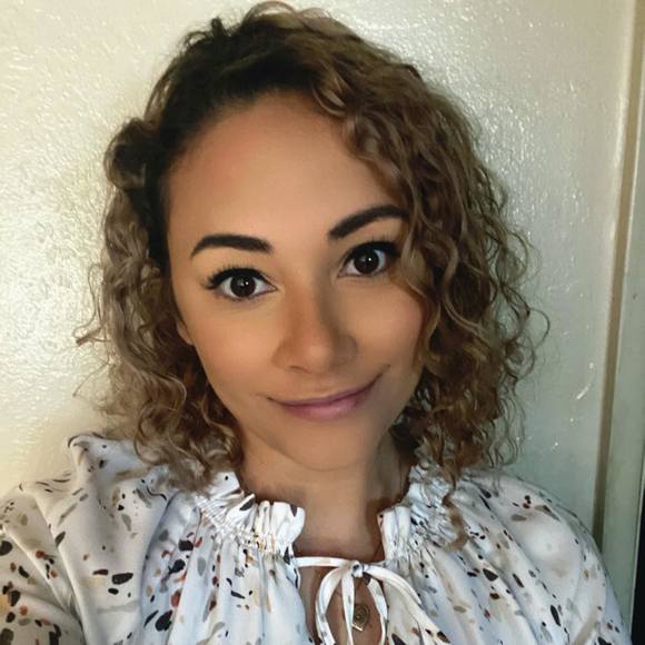 Profile Picture of Kylie Brandyberry (@kybrandyberry) on Poshmark