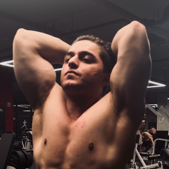 Profile Picture of Asghar Khan (@asghar_k) on Poshmark