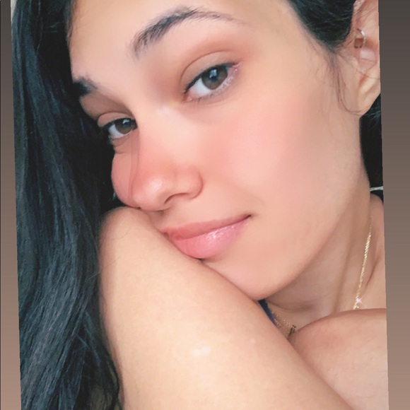 Profile Picture of Jasmine Abraham (@jaabraham16) on Poshmark