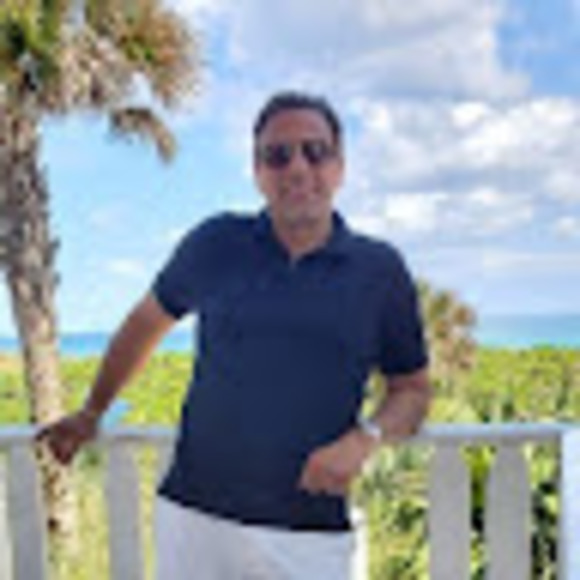 Profile Picture of Anthony Manera (@anthonymanera59) on Poshmark