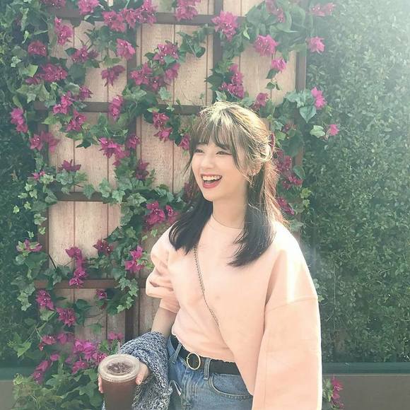 Profile Picture of Hyerin Kim (@rinfff44) on Poshmark