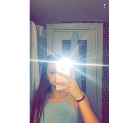 Profile Picture of Jodie Selby (@Jodie_243) on Twitter