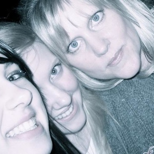 Profile Picture of Darcy Oliver (@olivegirleo) on Myspace