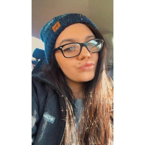 Profile Picture of Alannah Haley (@alannahhaley) on Poshmark