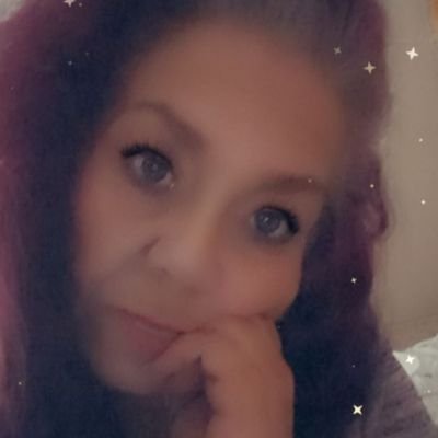 Profile Picture of Jennifer Claxton (@Jennife08100829) on Twitter