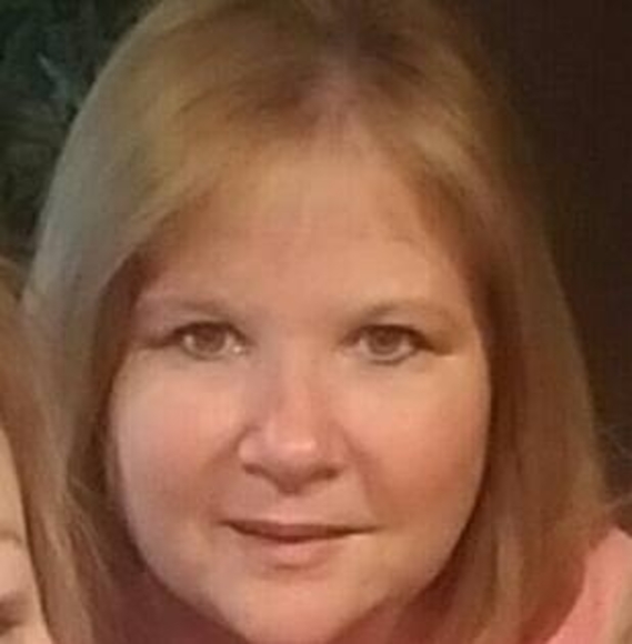 Profile Picture of Linda Kocmich (@lindakocmich) on Poshmark