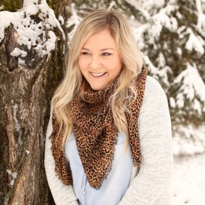 Profile Picture of Ann K. Lindquist (@aklindquist) on Twitter