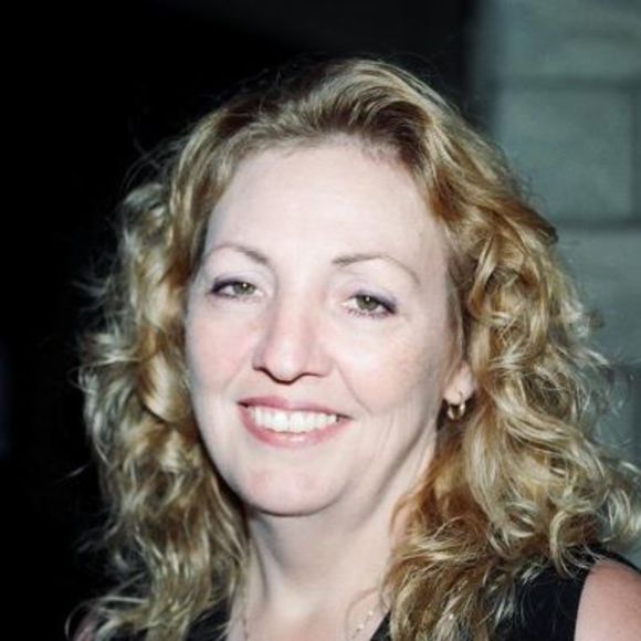 Profile Picture of Debbie Renaud (@deerenaud61) on Poshmark