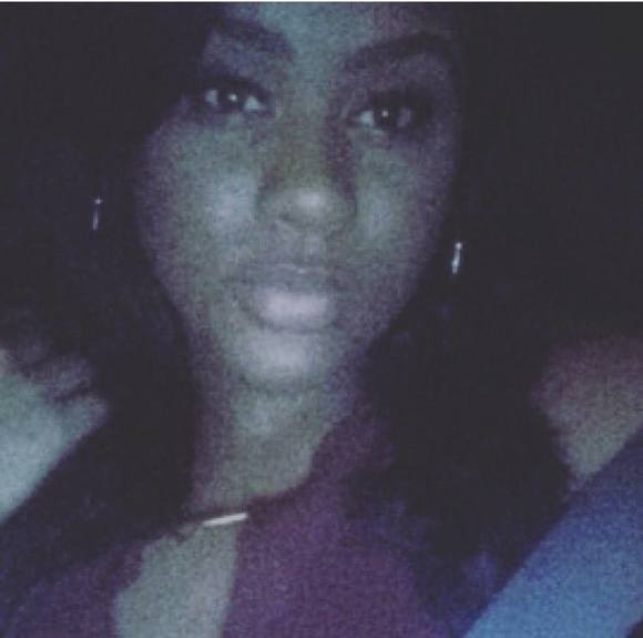 Profile Picture of Jasmyn Mceachin (@jasmynmceachin) on Poshmark