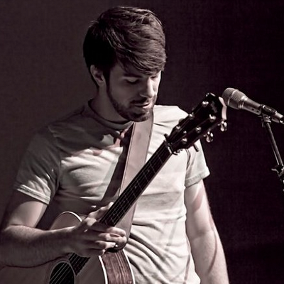Profile Picture of Jonathan McGraw (@_WorshipLeader_) on Twitter