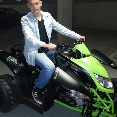 Profile Picture of Κㅌν (@kevin_brons) on Twitter