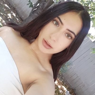 Profile Picture of Loop (@Lupe_garcia8) on Twitter