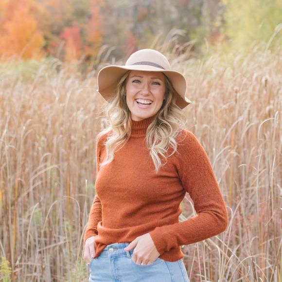 Profile Picture of Tera Beilen (@teravanbeilen) on Poshmark